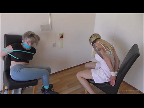 ❤️ Dipendente / legato e imbavagliato / damigella in pericolo ❌ Video di sessoal it.pornmega-com.ru ❤️