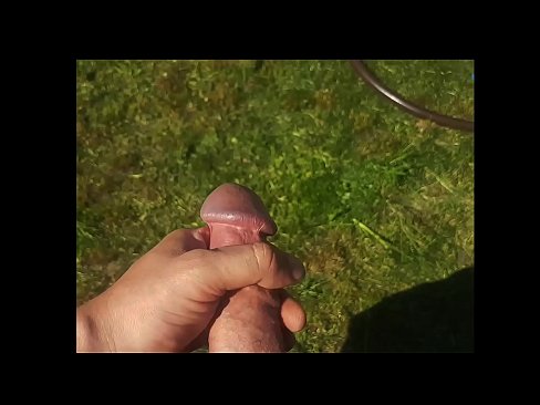 ❤️ Hot hottie si fa scopare la figa rosa e sborra con uno squirt in un giardino estivo ❌ Video di sessoal it.pornmega-com.ru ❤️