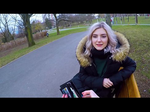 ❤️ Ingoia la sborra calda di uno sconosciuto per soldi - pompino nel parco di Eva Elfie ❌ Video di sessoal it.pornmega-com.ru ❤️